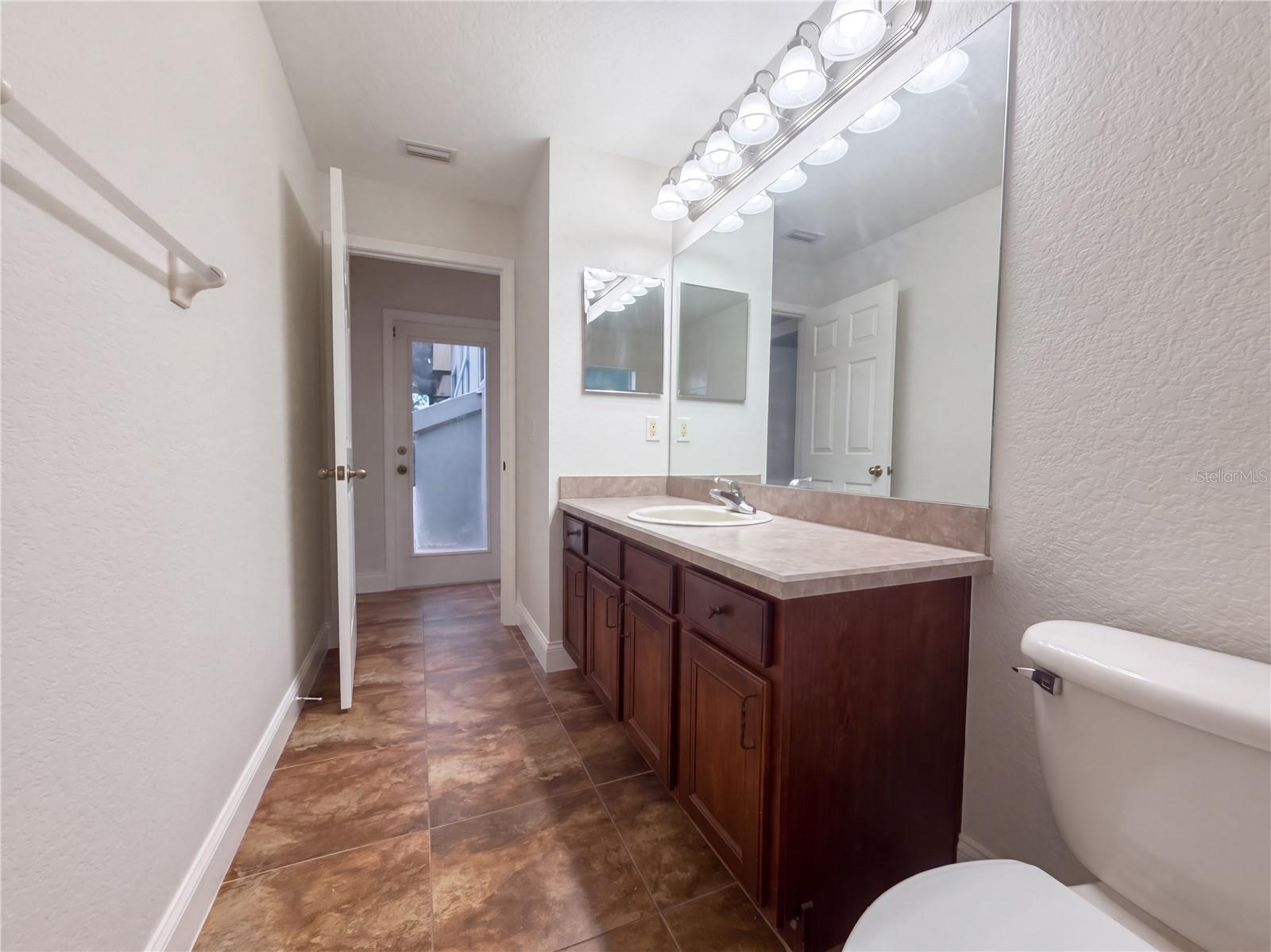 14275 CREEK RUN DR — photo 26
