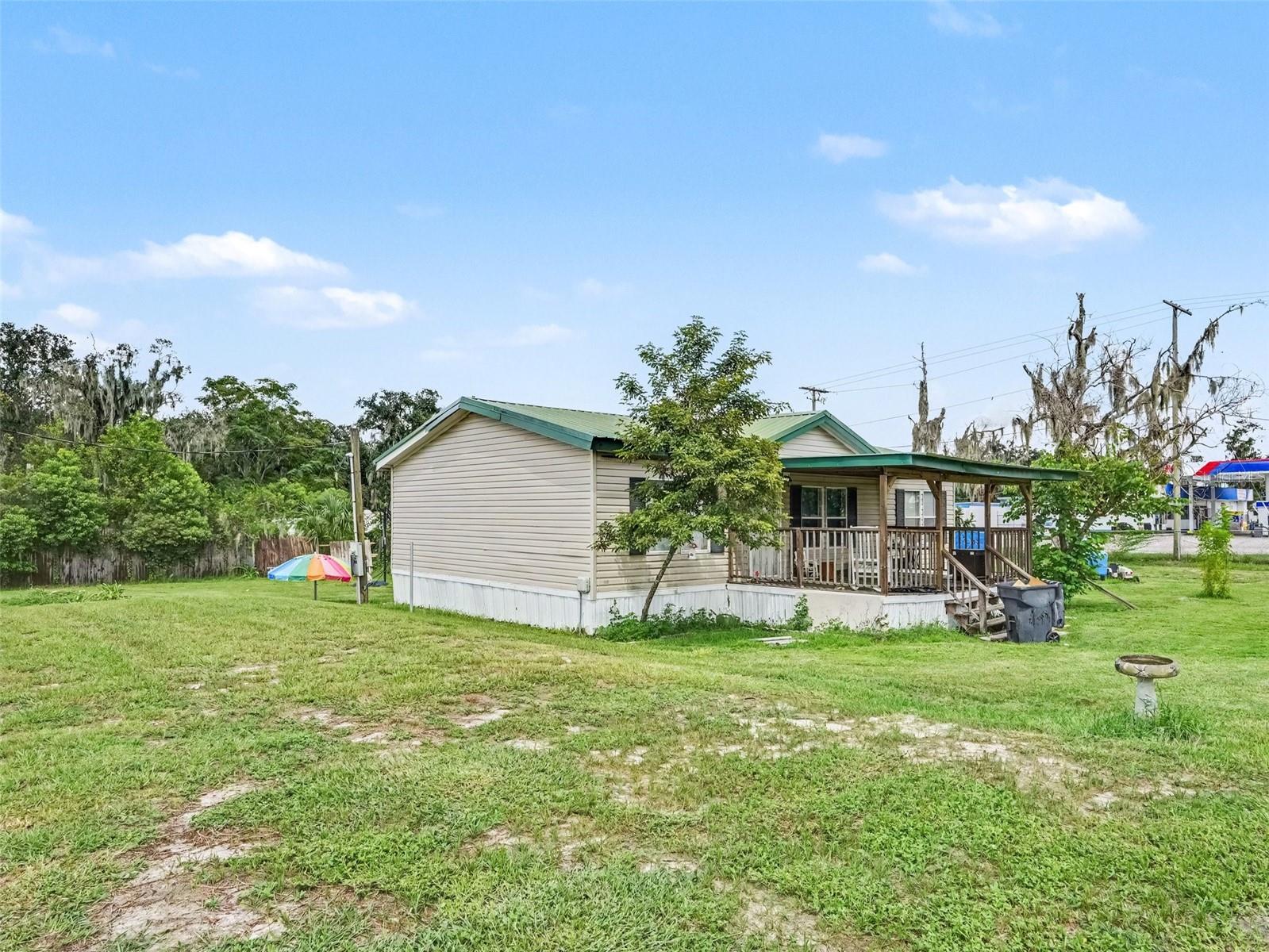11121 LITHIA PINECREST RD — photo 17