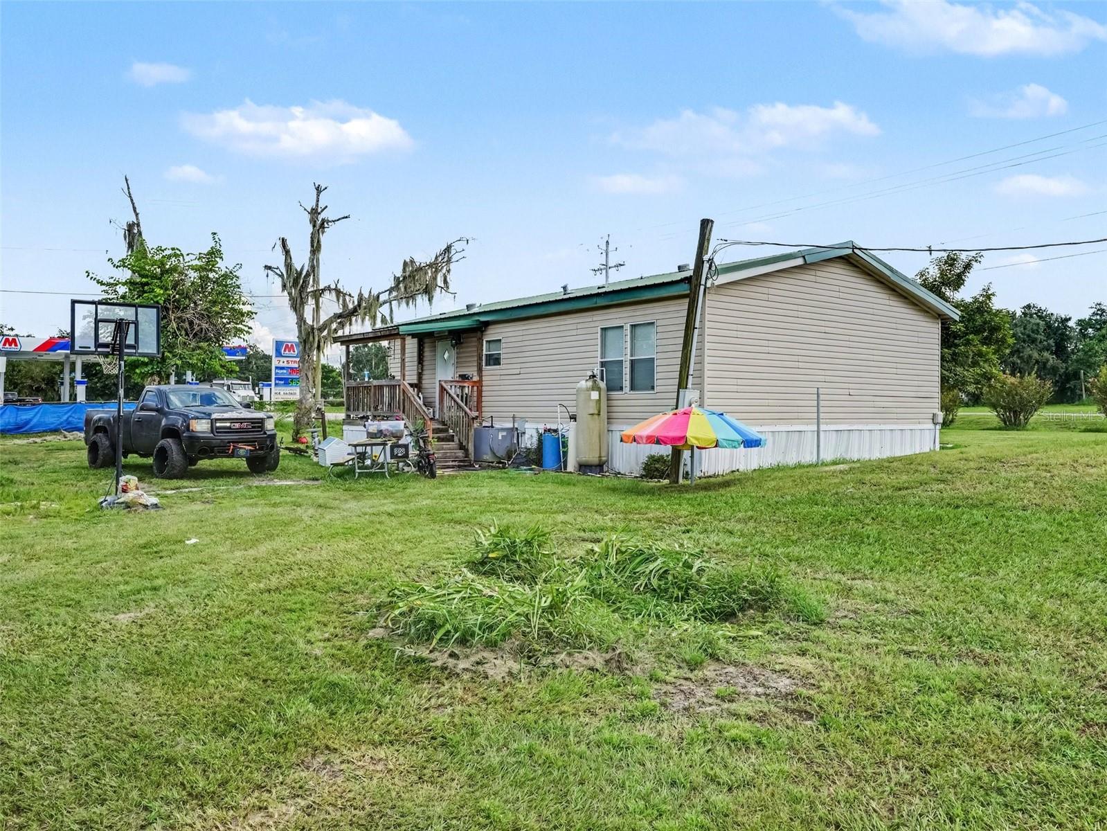 11121 LITHIA PINECREST RD — photo 15