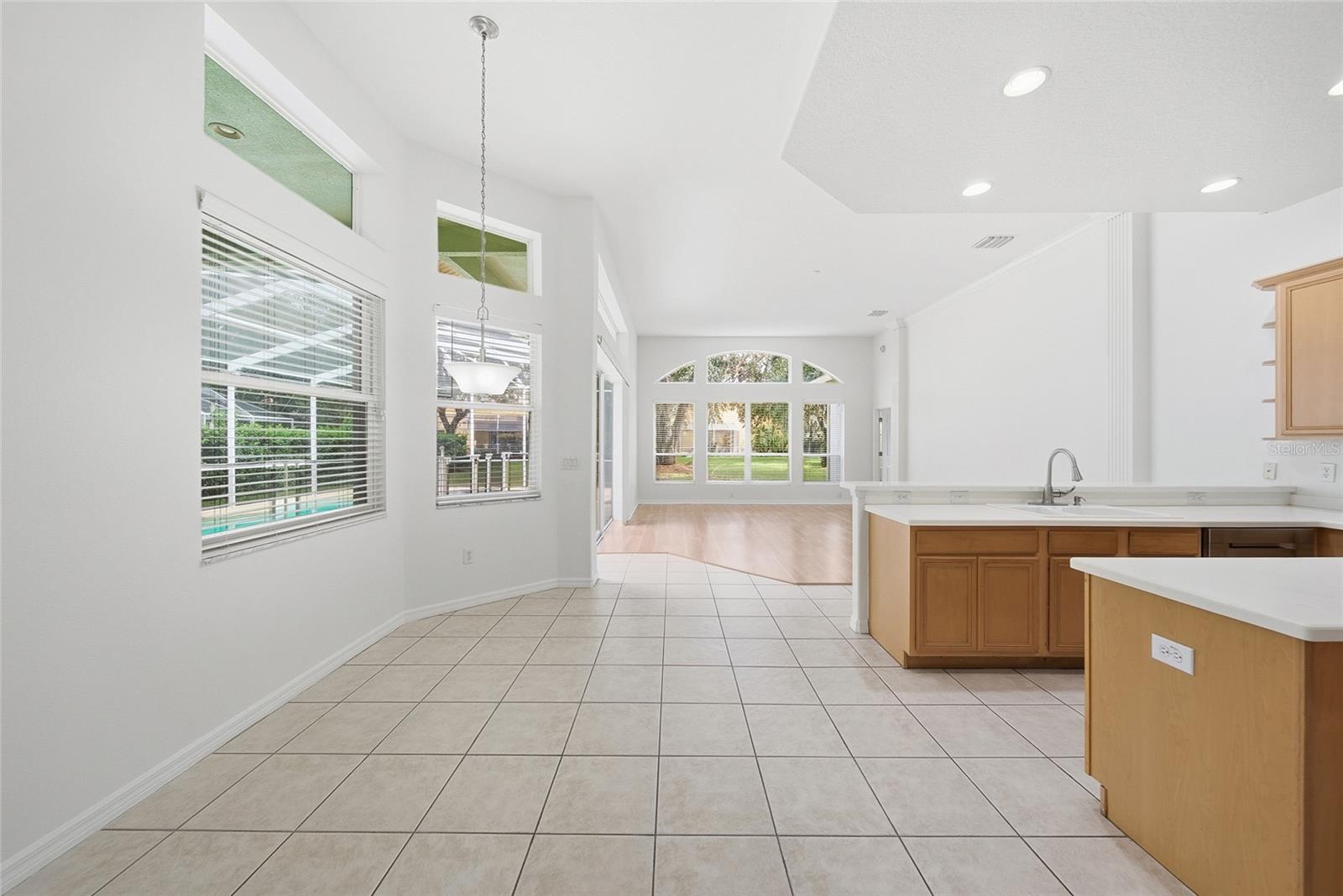 8357 GOLDEN PRAIRIE DR — photo 17