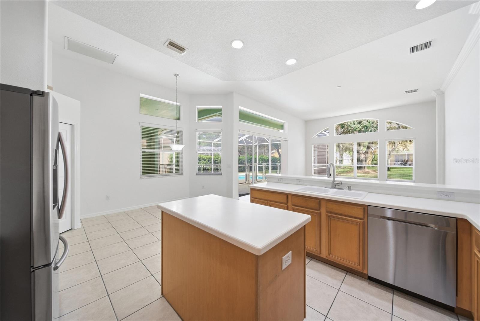 8357 GOLDEN PRAIRIE DR — photo 19