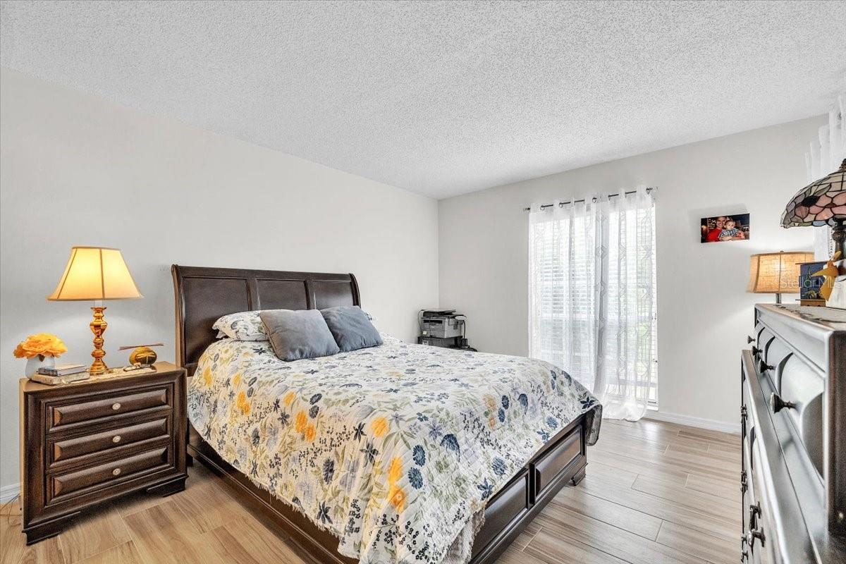5209 WEDGEWOOD LN #17 — photo 18