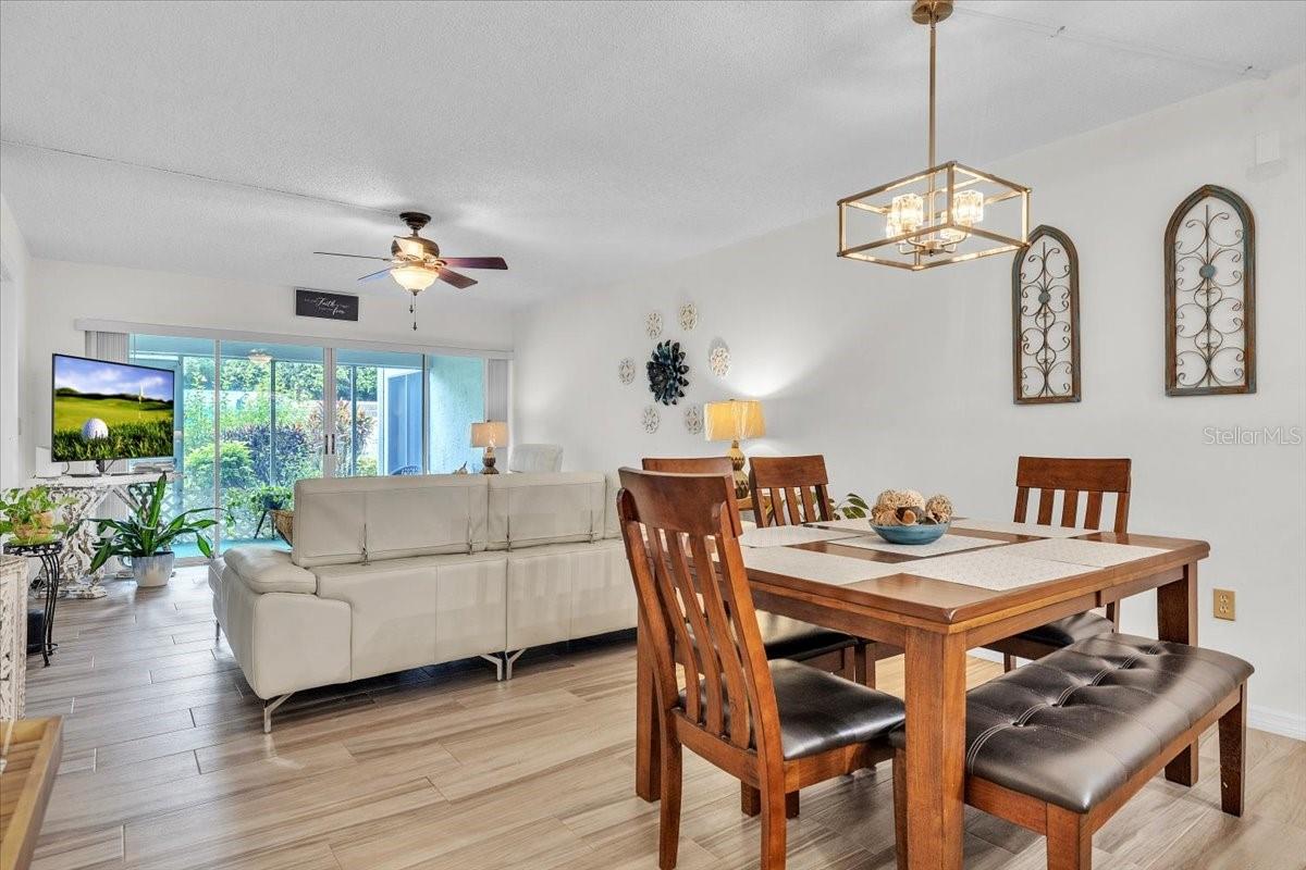 5209 WEDGEWOOD LN #17 — photo 10