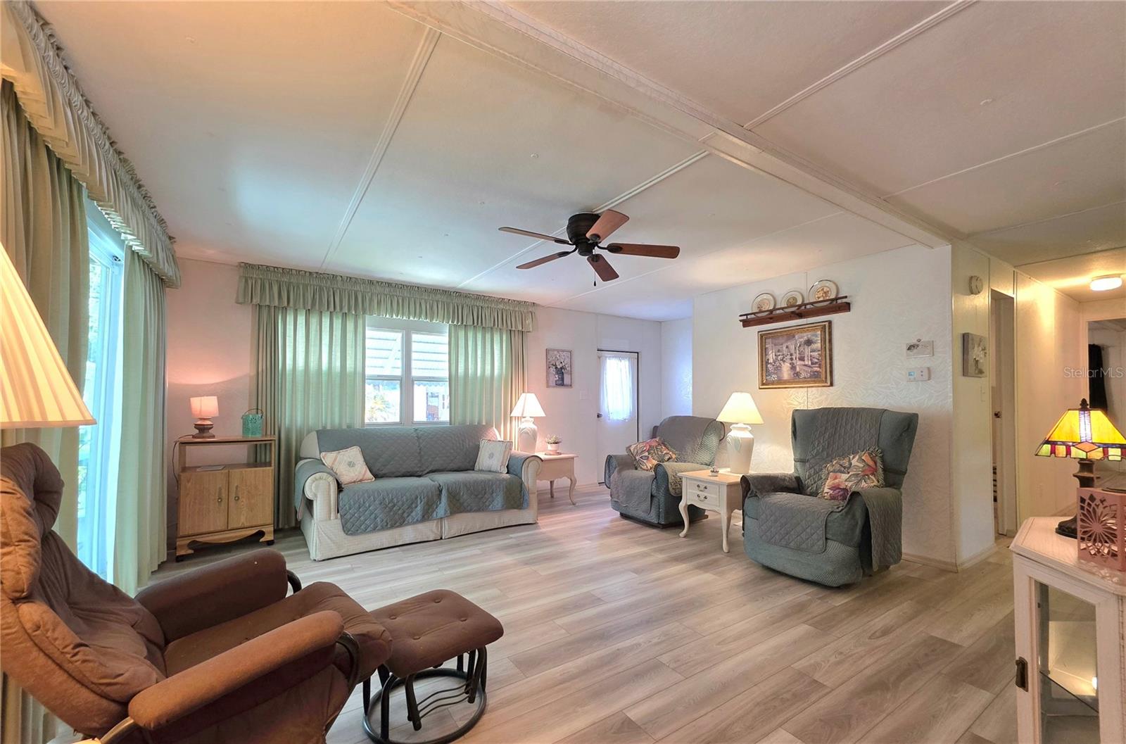 37015 KAREN AVE — photo 14