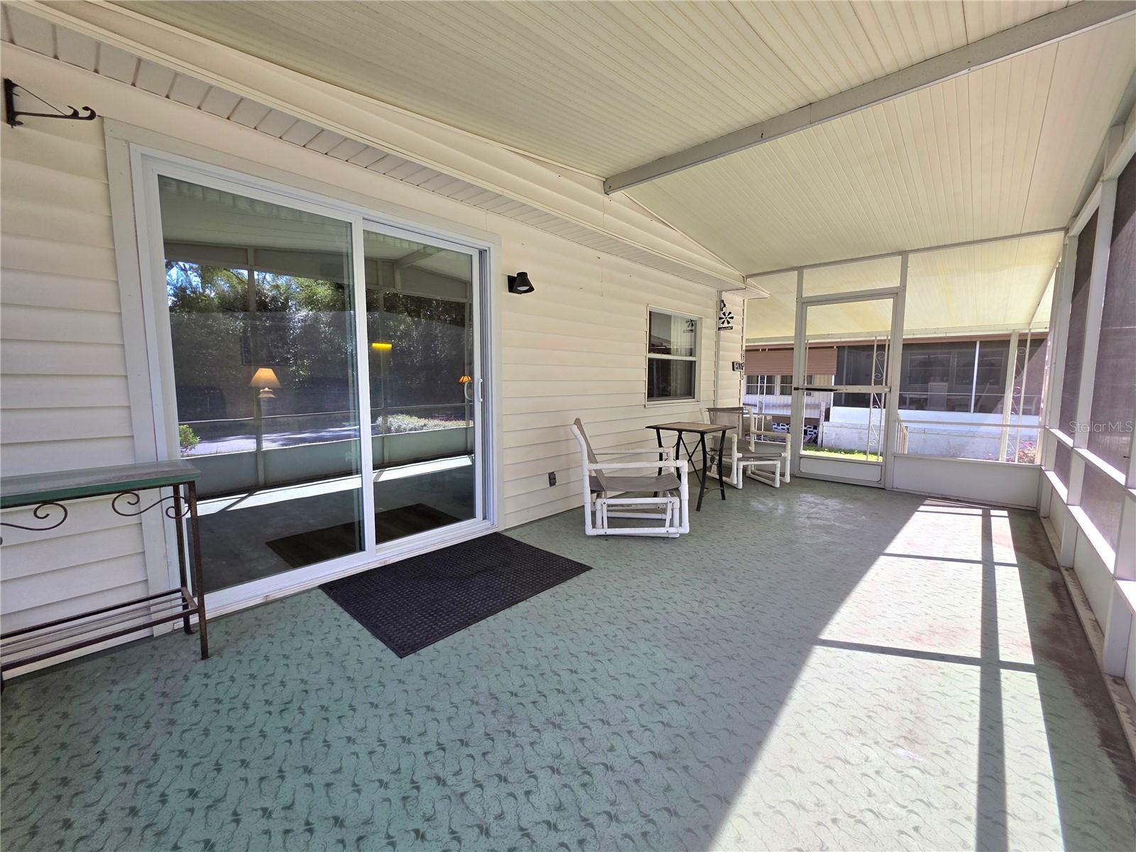 37015 KAREN AVE — photo 16