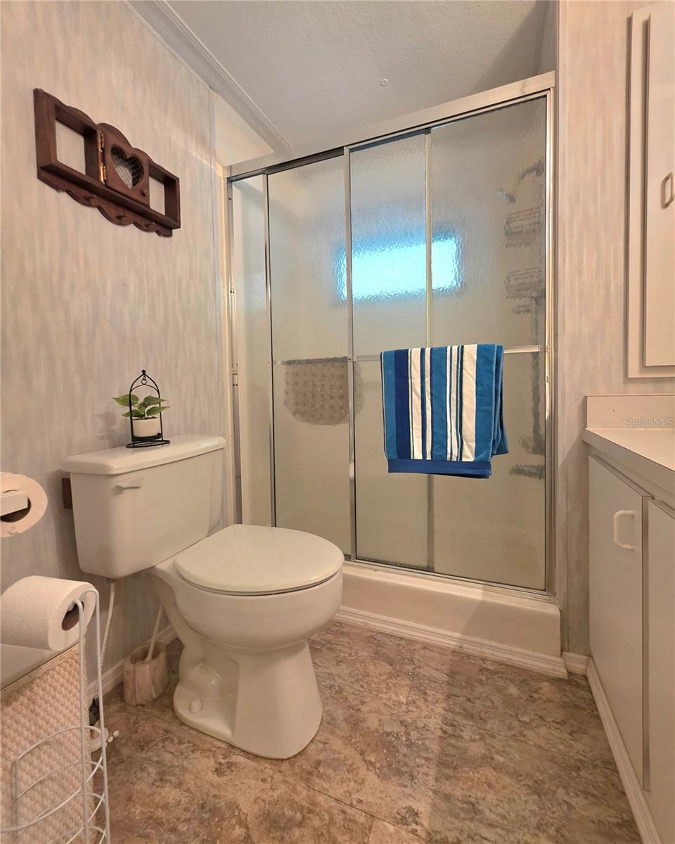 37015 KAREN AVE — photo 23