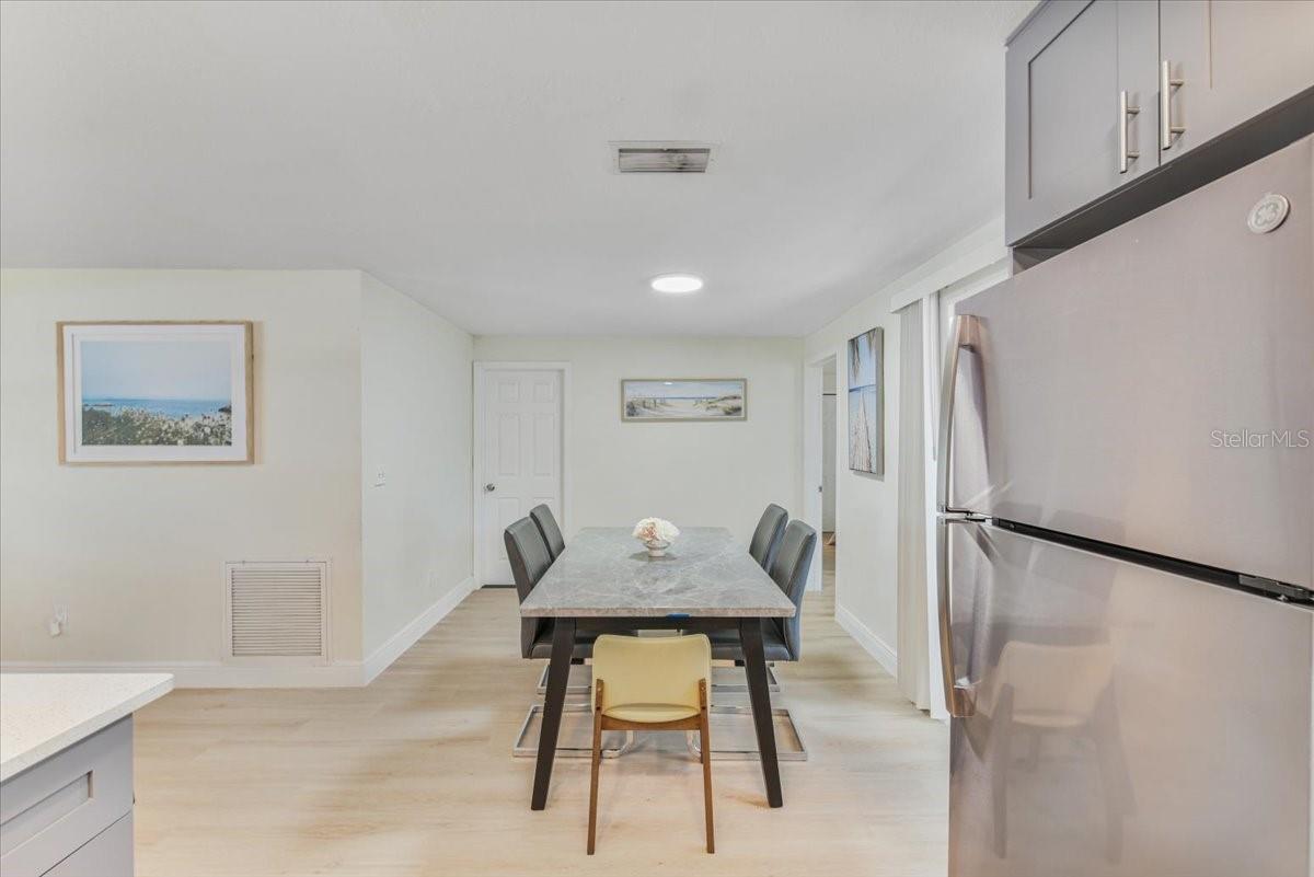 1114 LA SALLE ST — photo 27