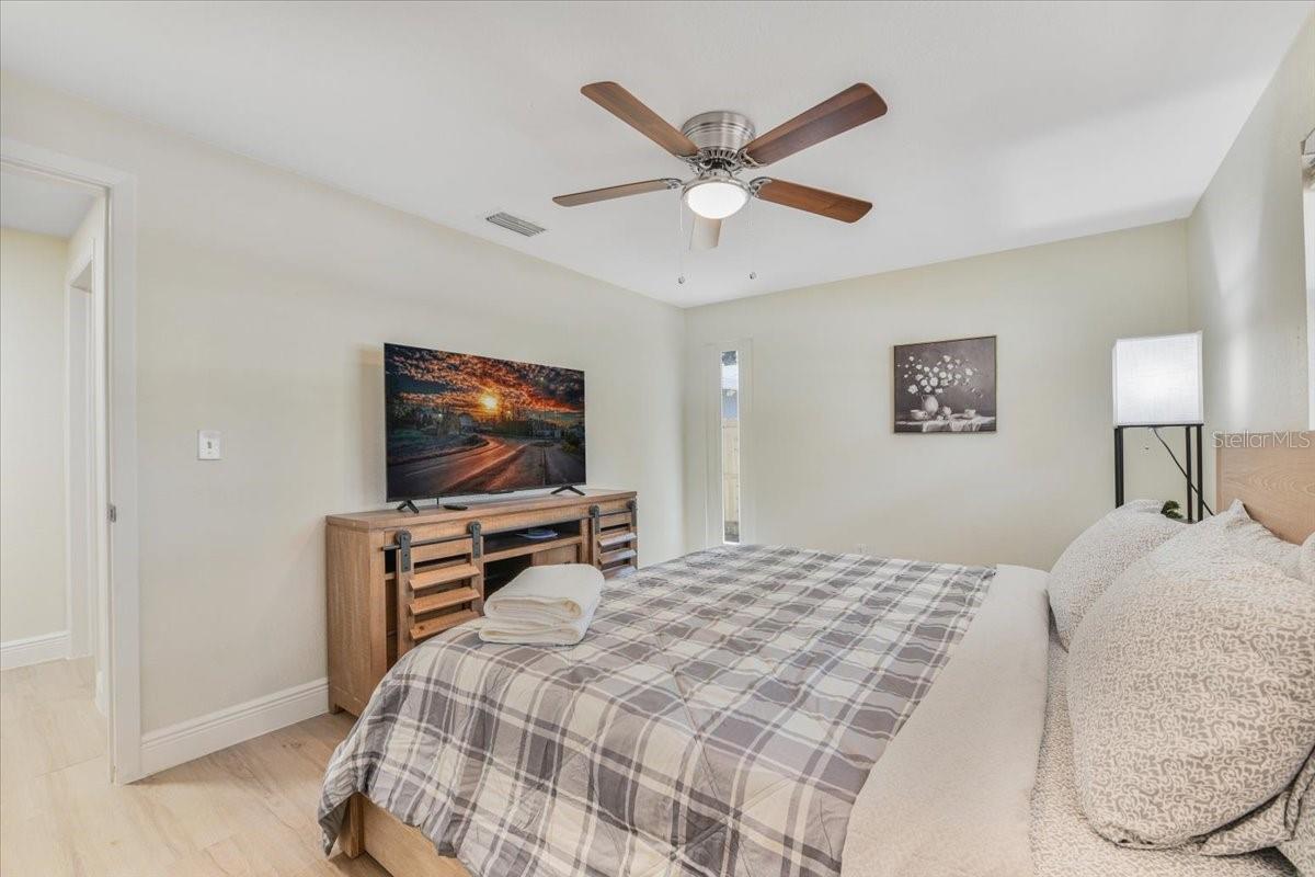 1114 LA SALLE ST — photo 11