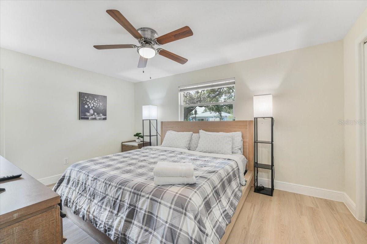 1114 LA SALLE ST — photo 10