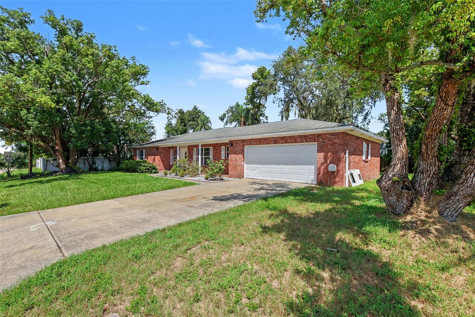 2265 VILLAGE CT — photo 3