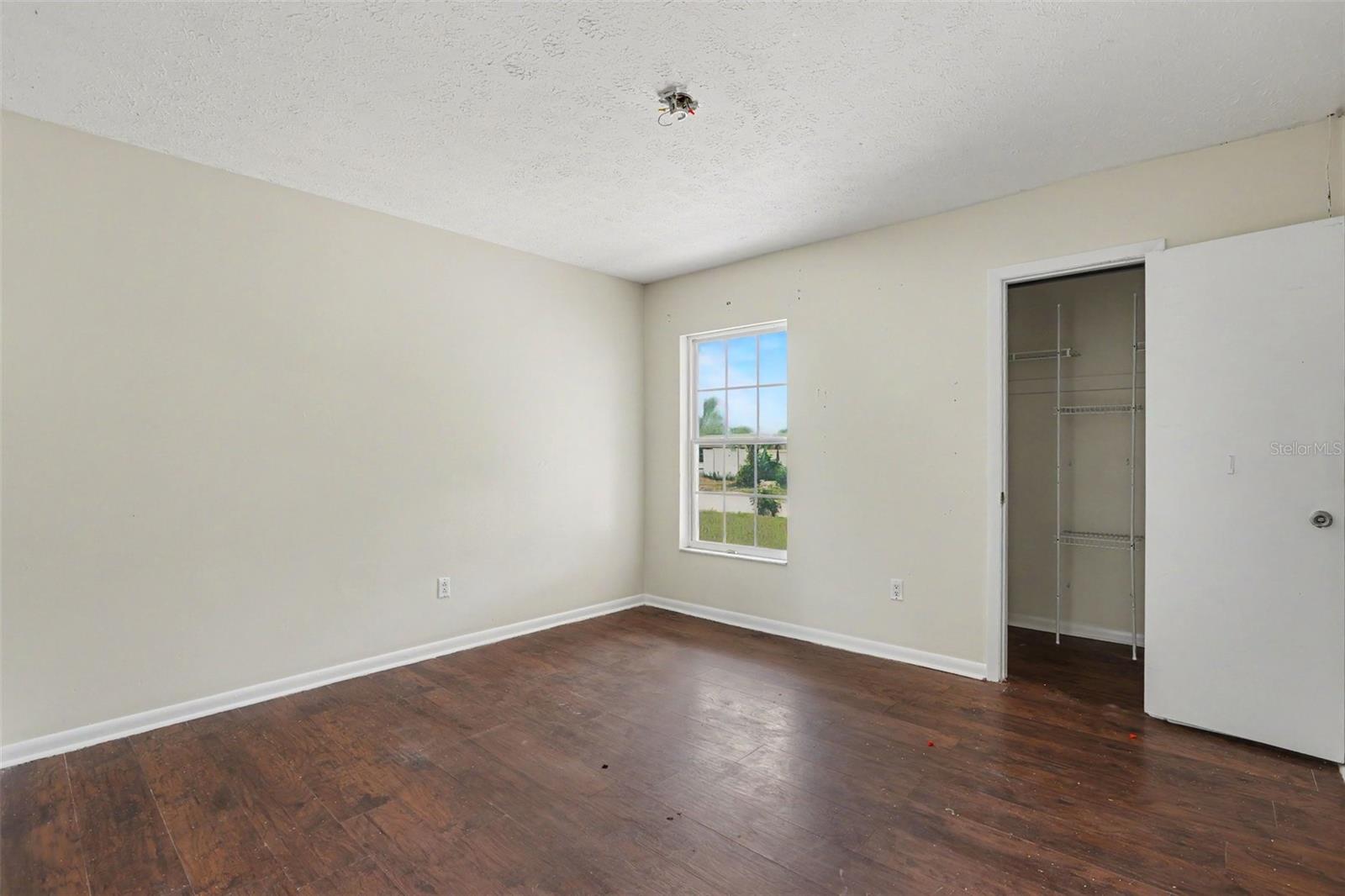 2265 VILLAGE CT — photo 12