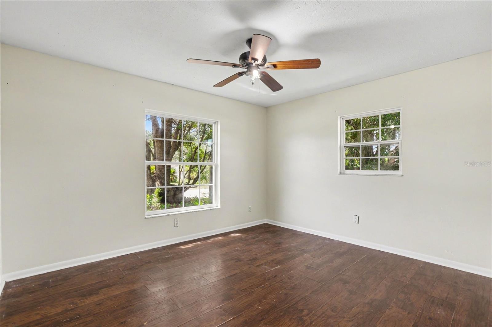 2265 VILLAGE CT — photo 11