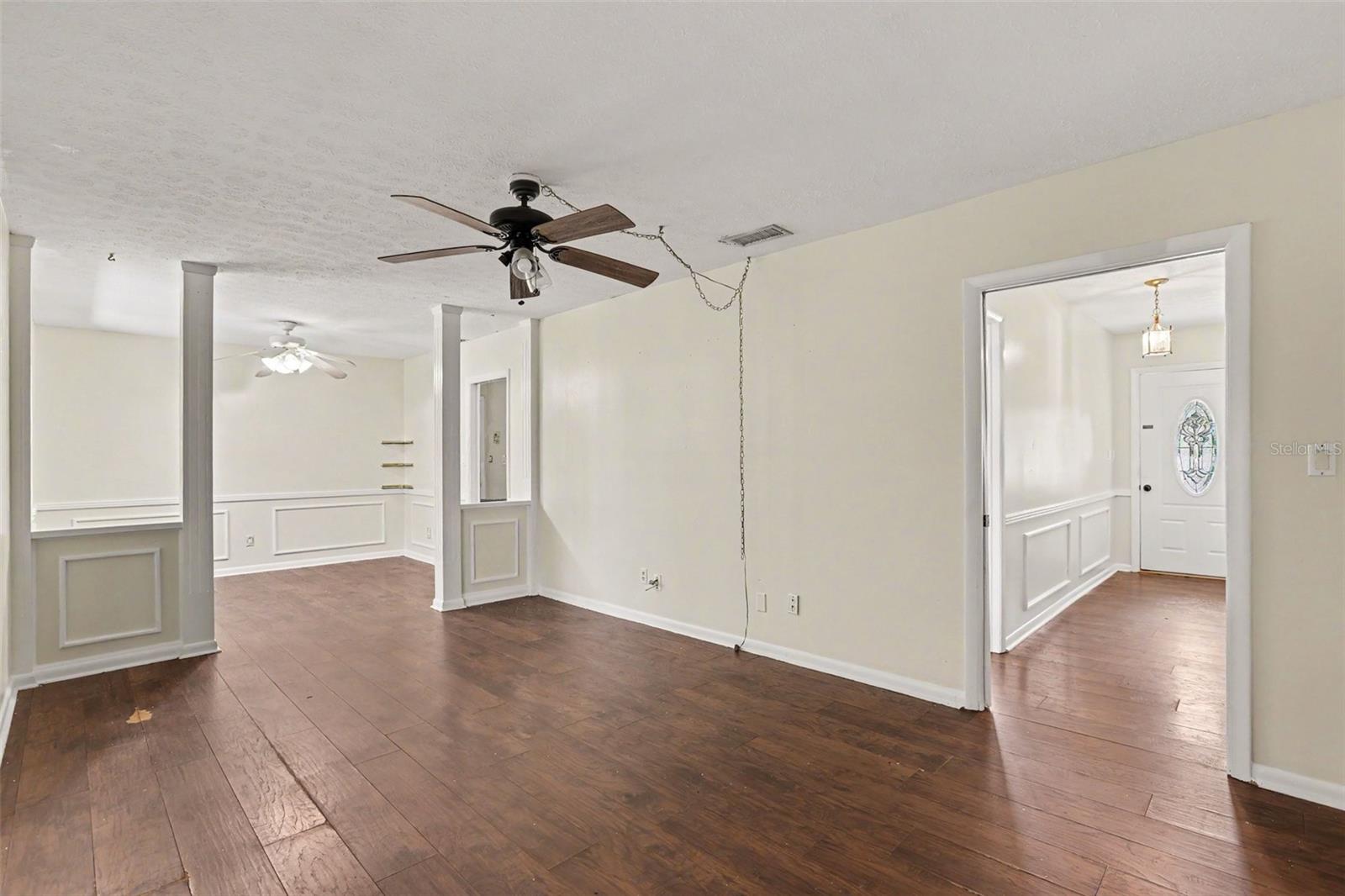 2265 VILLAGE CT — photo 4