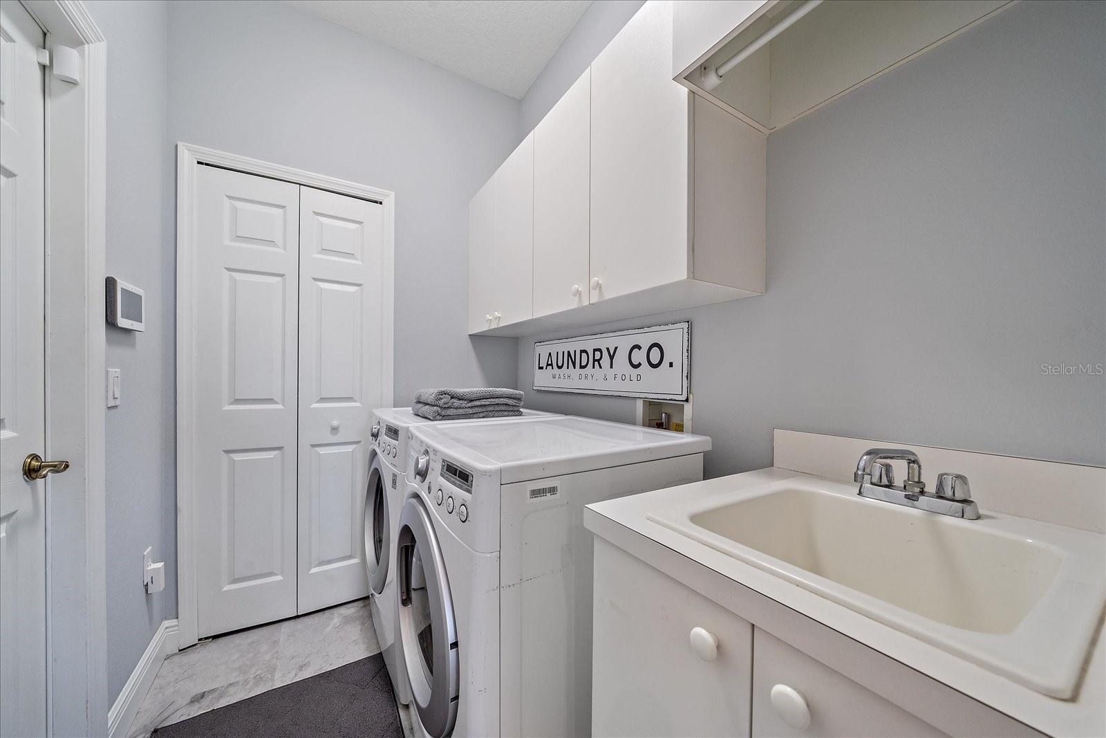 8015 SPRING MARSH DR — photo 32