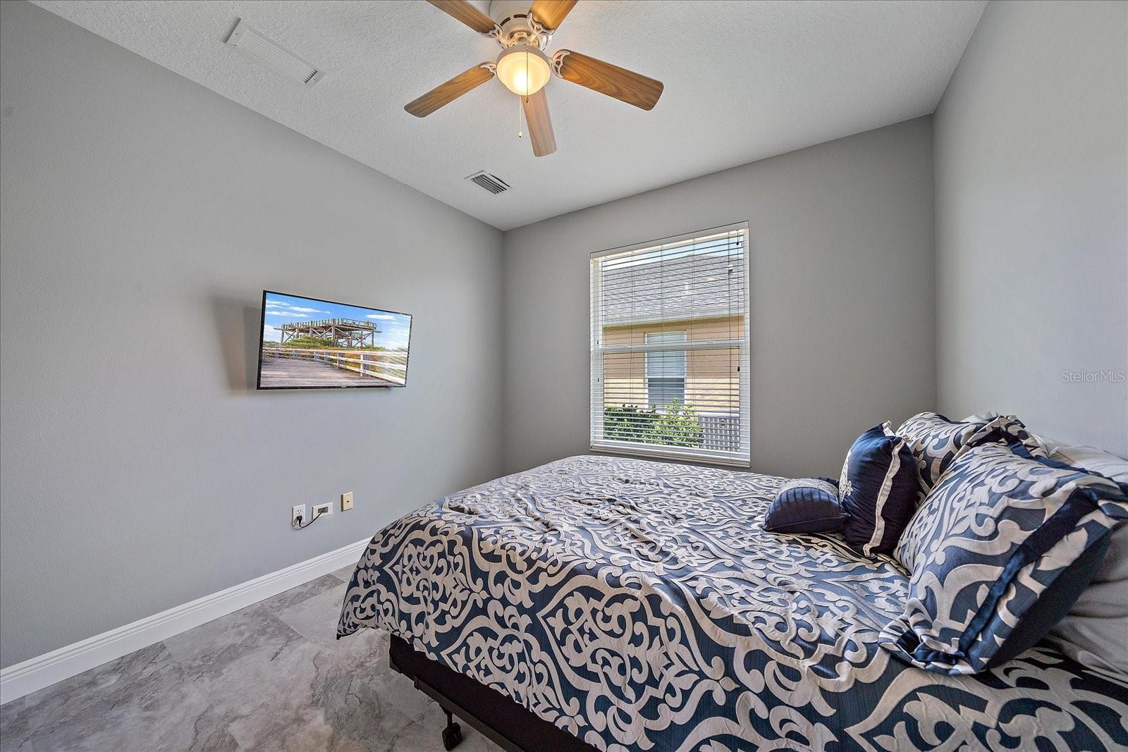 8015 SPRING MARSH DR — photo 18