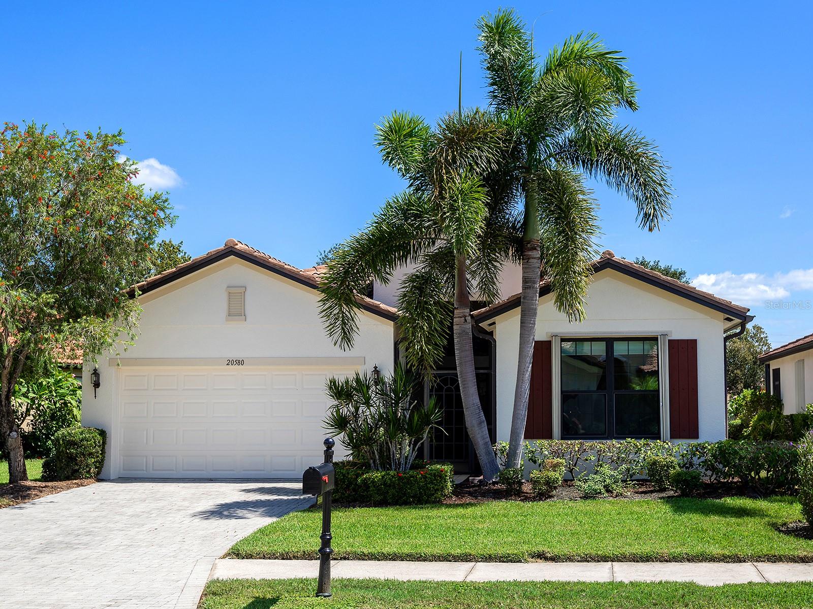20580 PEZZANA DR — photo 2