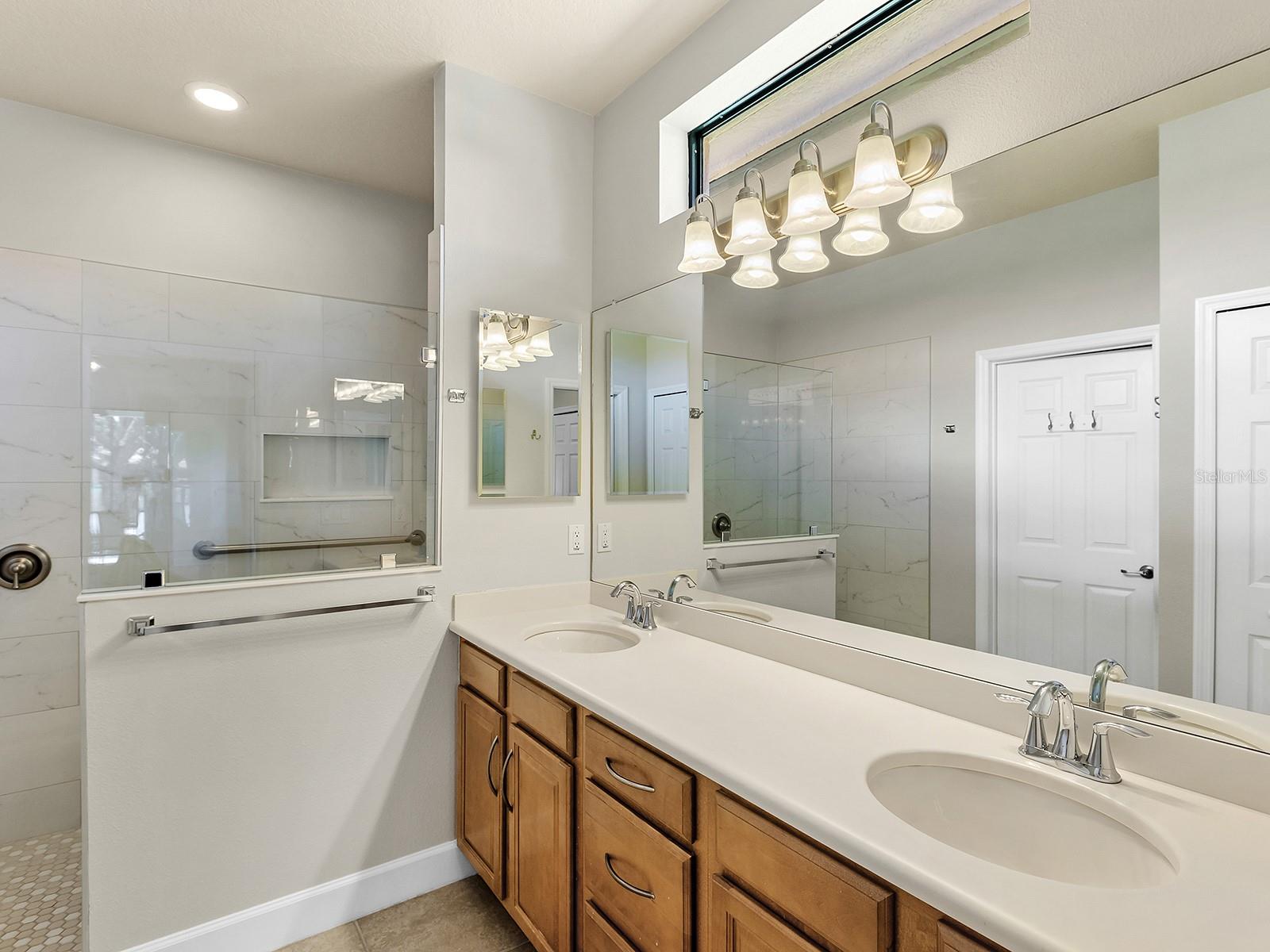 20580 PEZZANA DR — photo 22