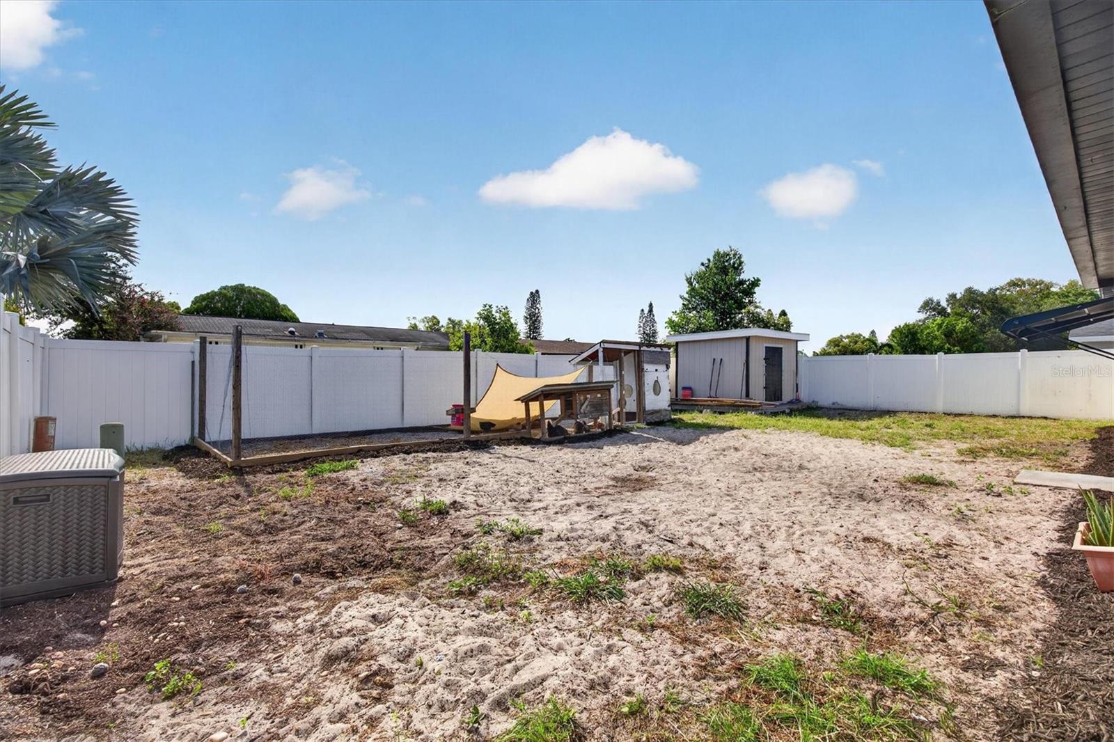 1440 NORMANDY BLVD — photo 32