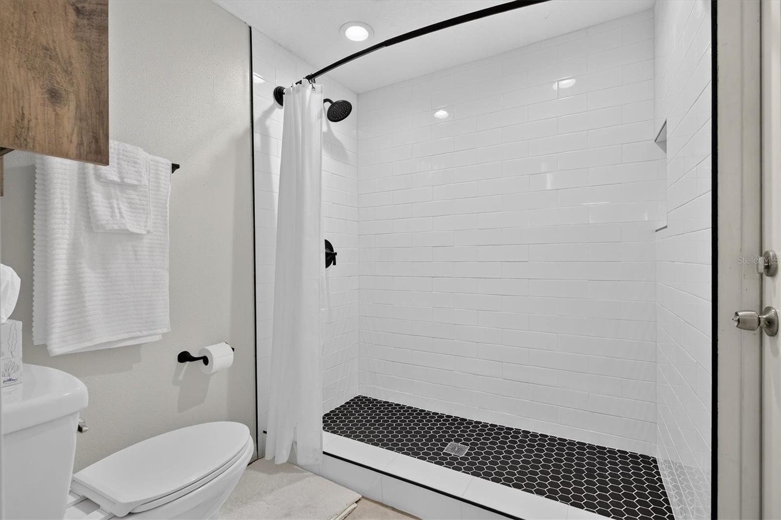 1440 NORMANDY BLVD — photo 20