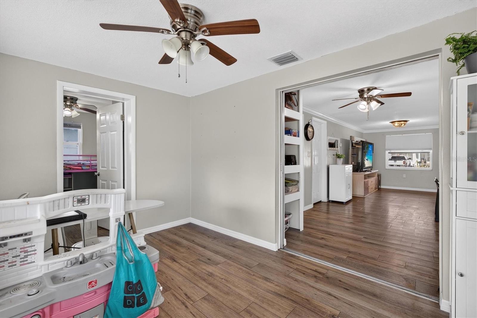 1440 NORMANDY BLVD — photo 23