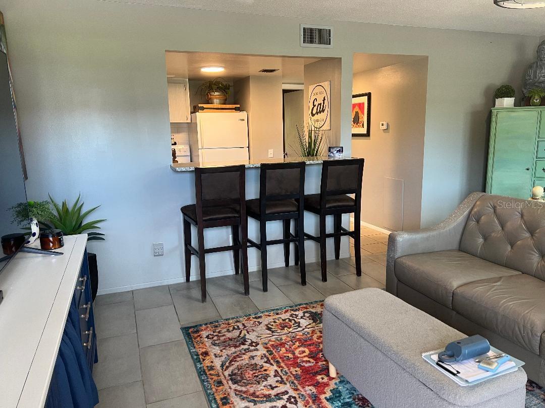 2000 WORLD PARKWAY BLVD #20 — photo 5