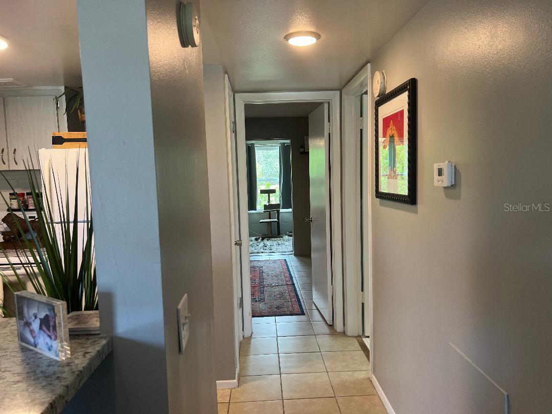 2000 WORLD PARKWAY BLVD #20 — photo 17