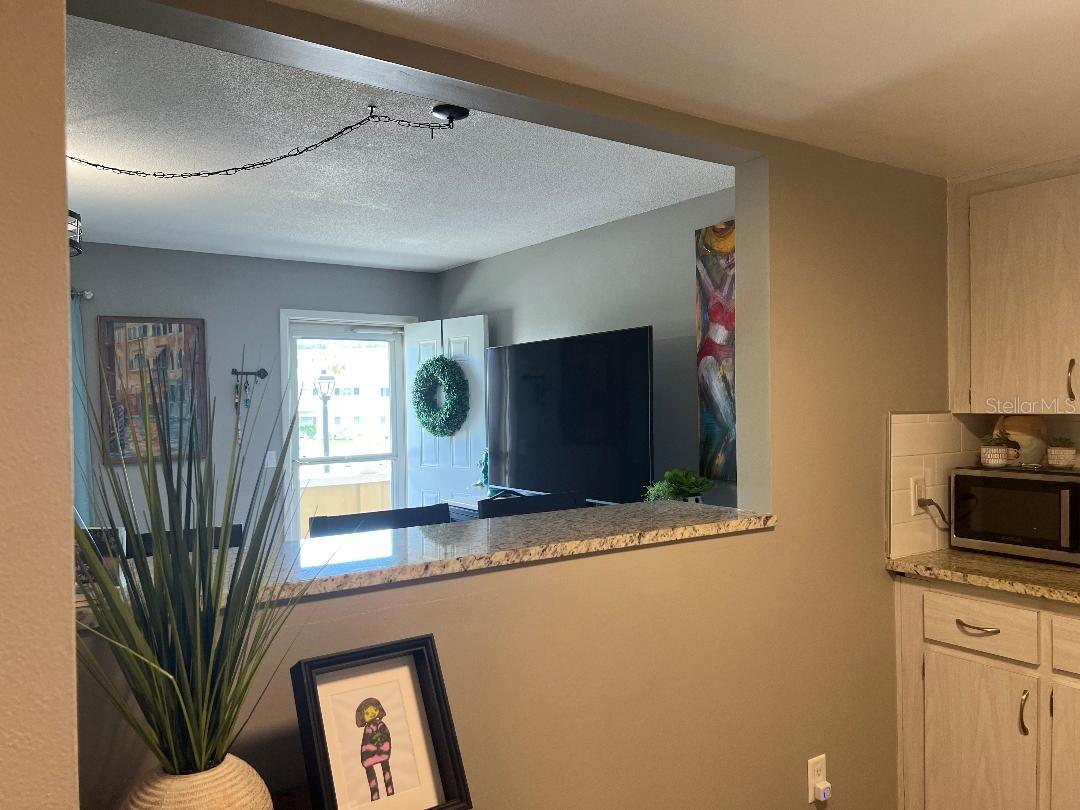 2000 WORLD PARKWAY BLVD #20 — photo 15