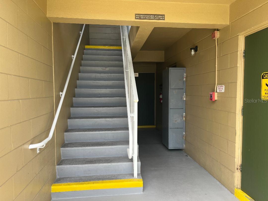 2000 WORLD PARKWAY BLVD #20 — photo 36