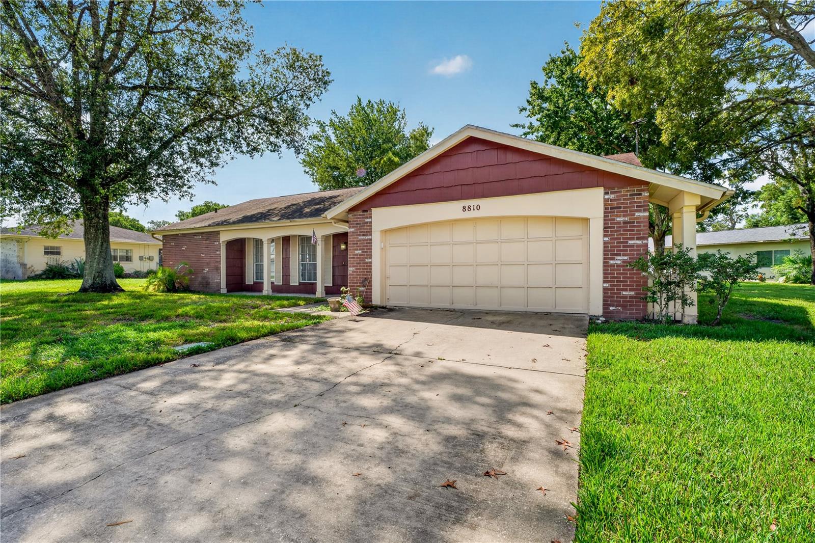 8810 SHOEMAKER LN — photo 38