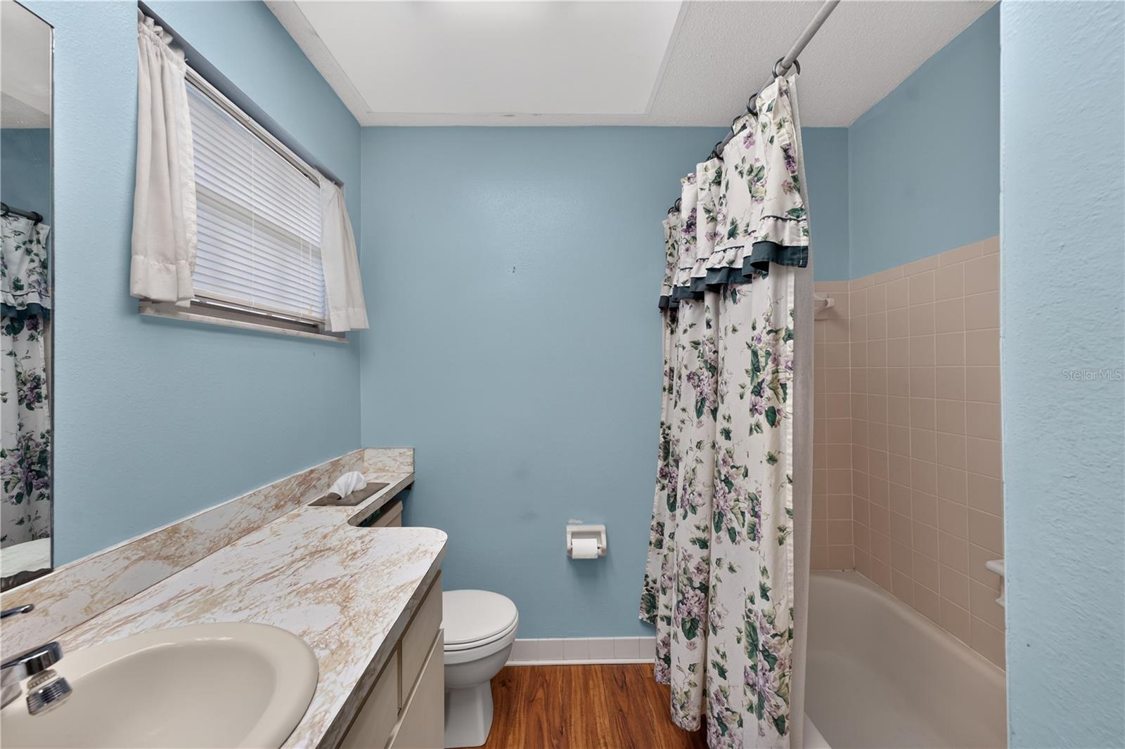 8810 SHOEMAKER LN — photo 24