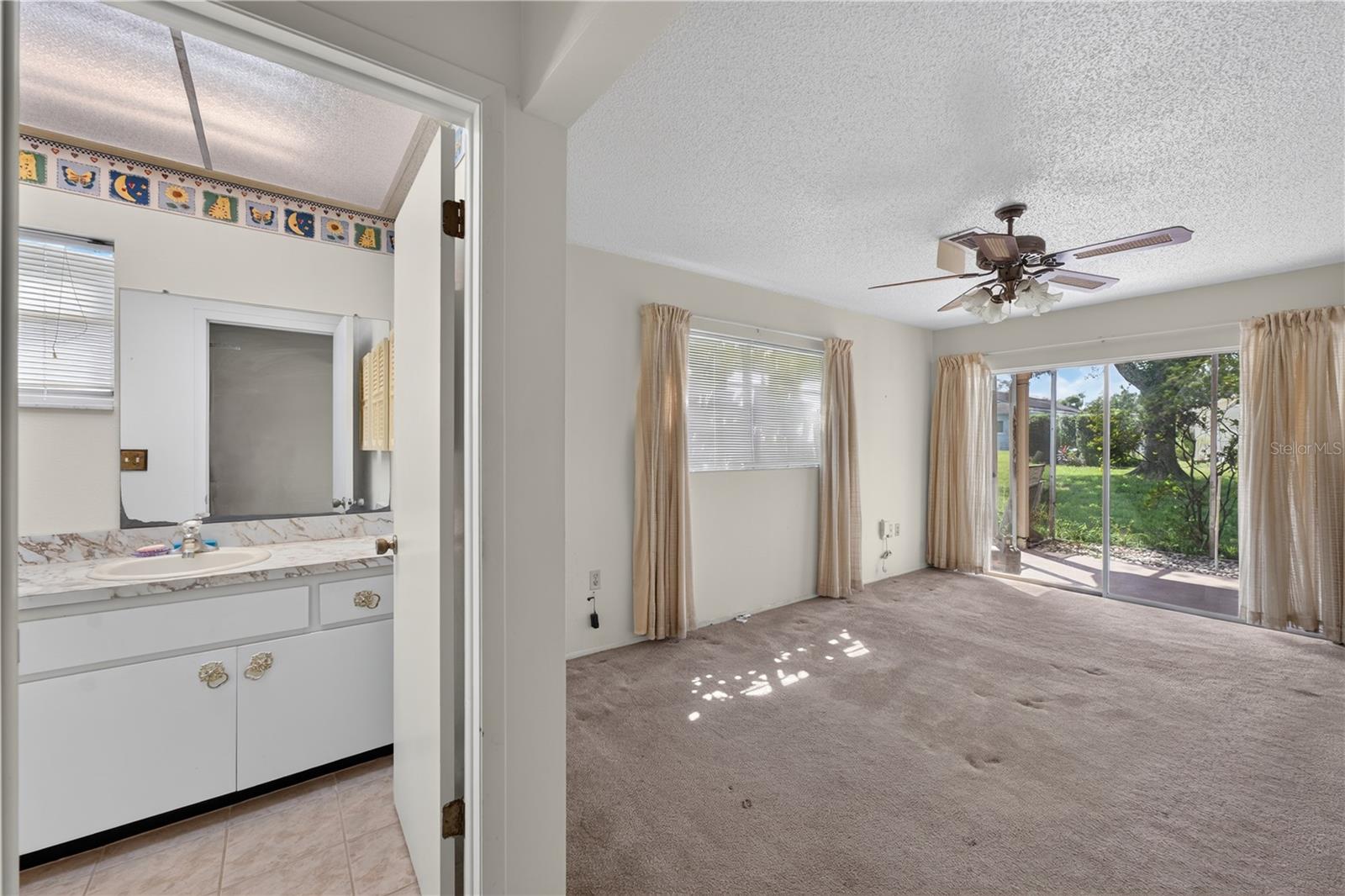 8810 SHOEMAKER LN — photo 7