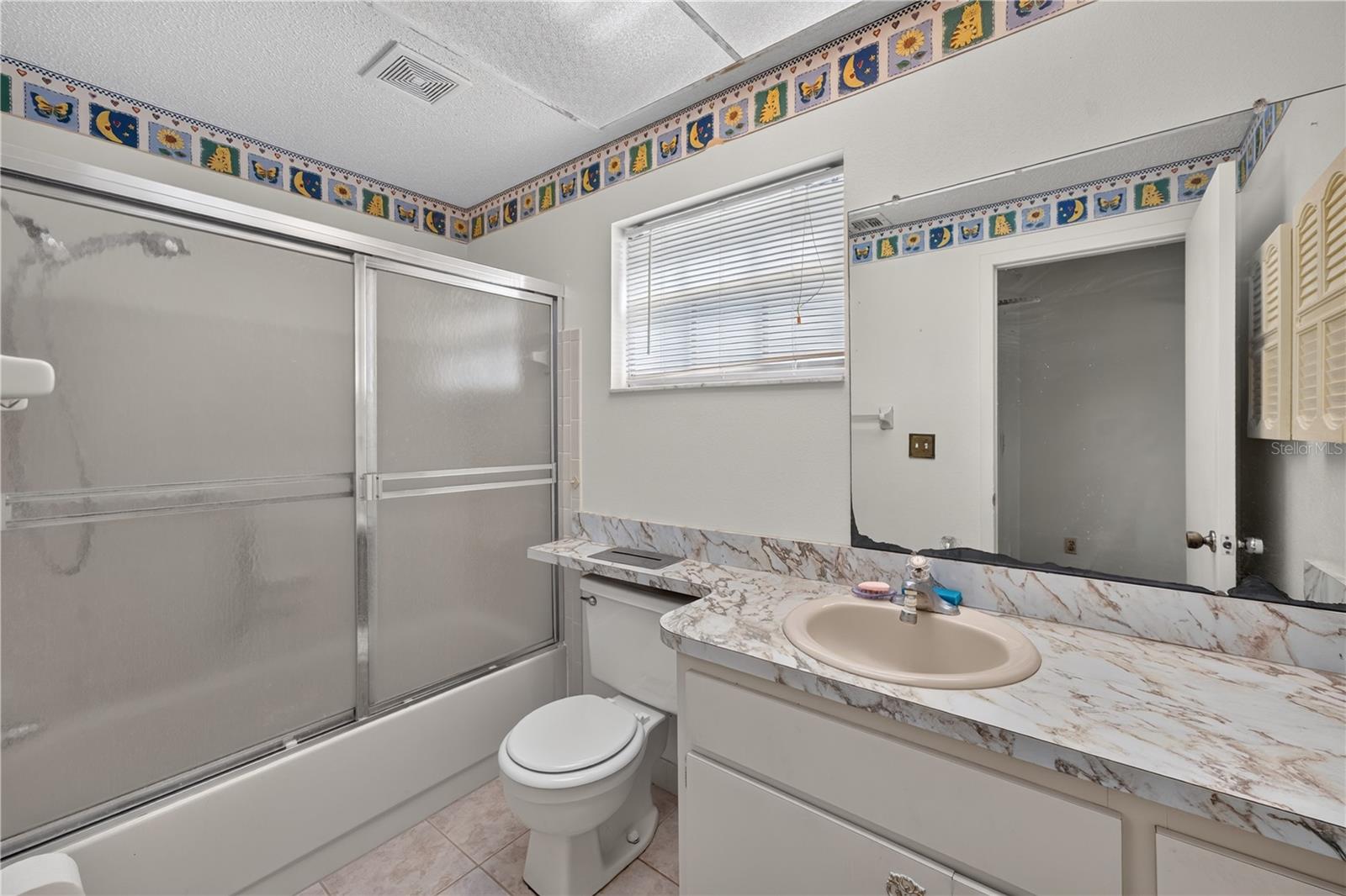 8810 SHOEMAKER LN — photo 22