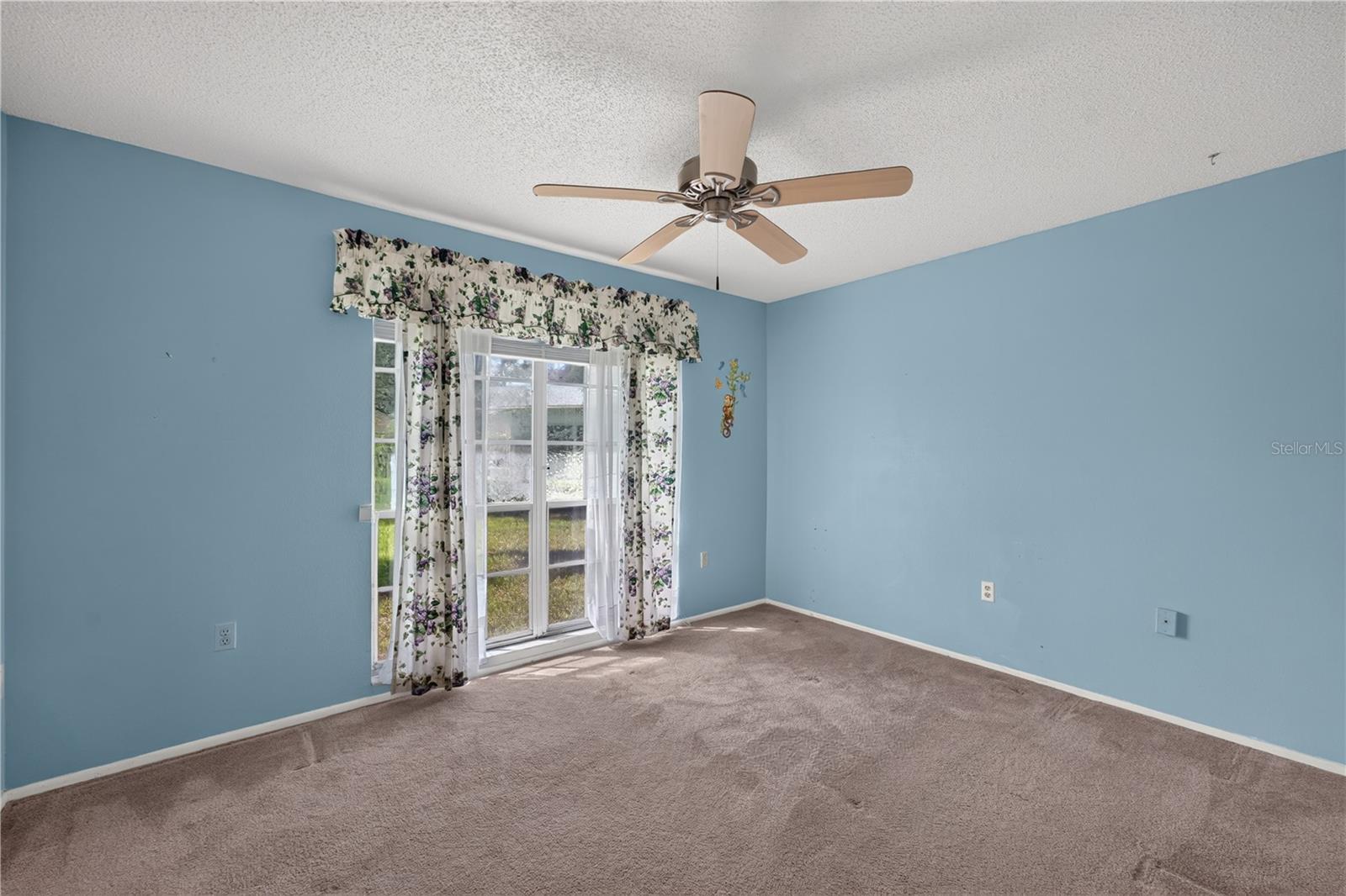 8810 SHOEMAKER LN — photo 18
