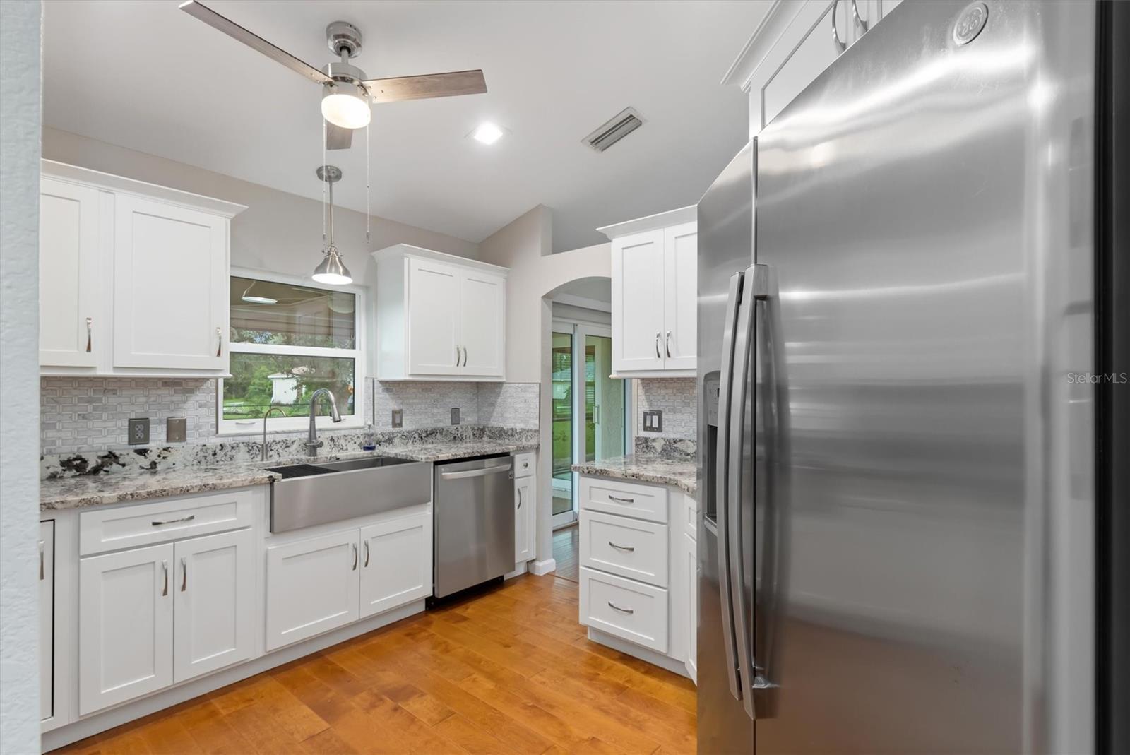 2058 EMRICK ST — photo 12