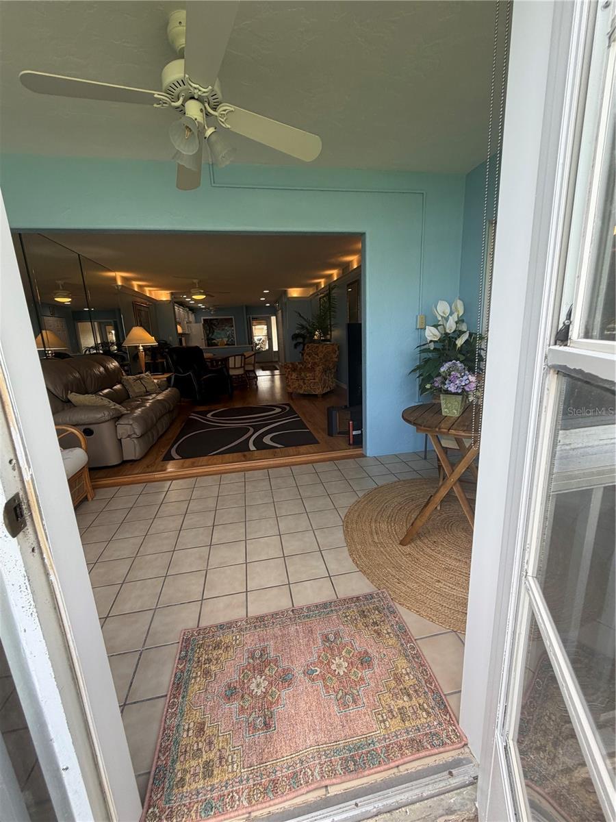 Home in SARASOTA — photo 2