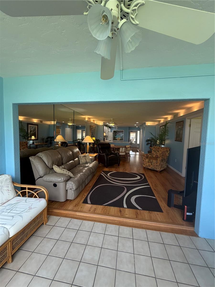 Home in SARASOTA — photo 10