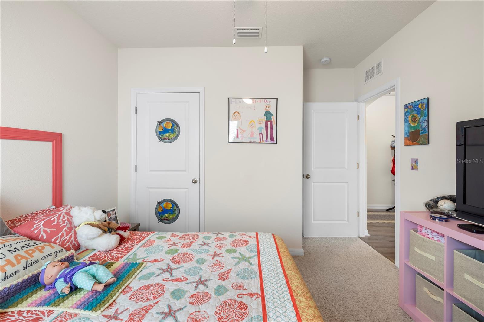 10527 PARK MEADOWBROOKE DR — photo 34