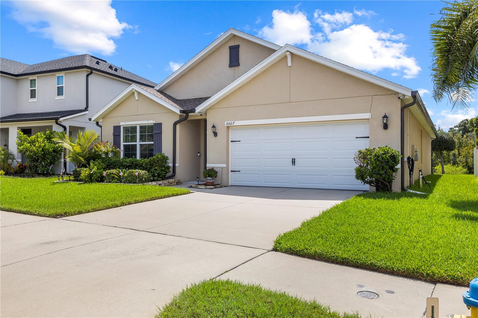 10527 PARK MEADOWBROOKE DR — photo 3