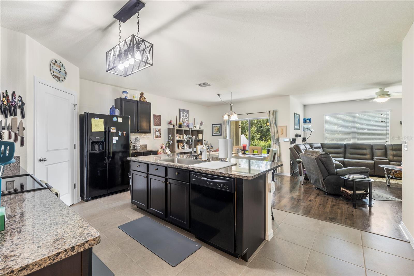 10527 PARK MEADOWBROOKE DR — photo 13