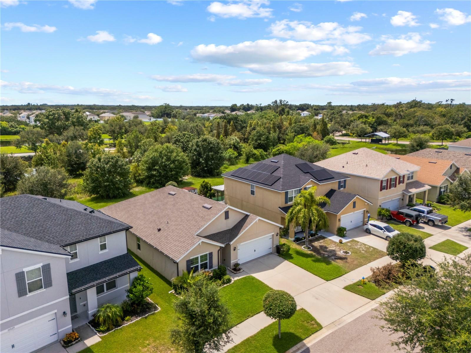 10527 PARK MEADOWBROOKE DR — photo 50
