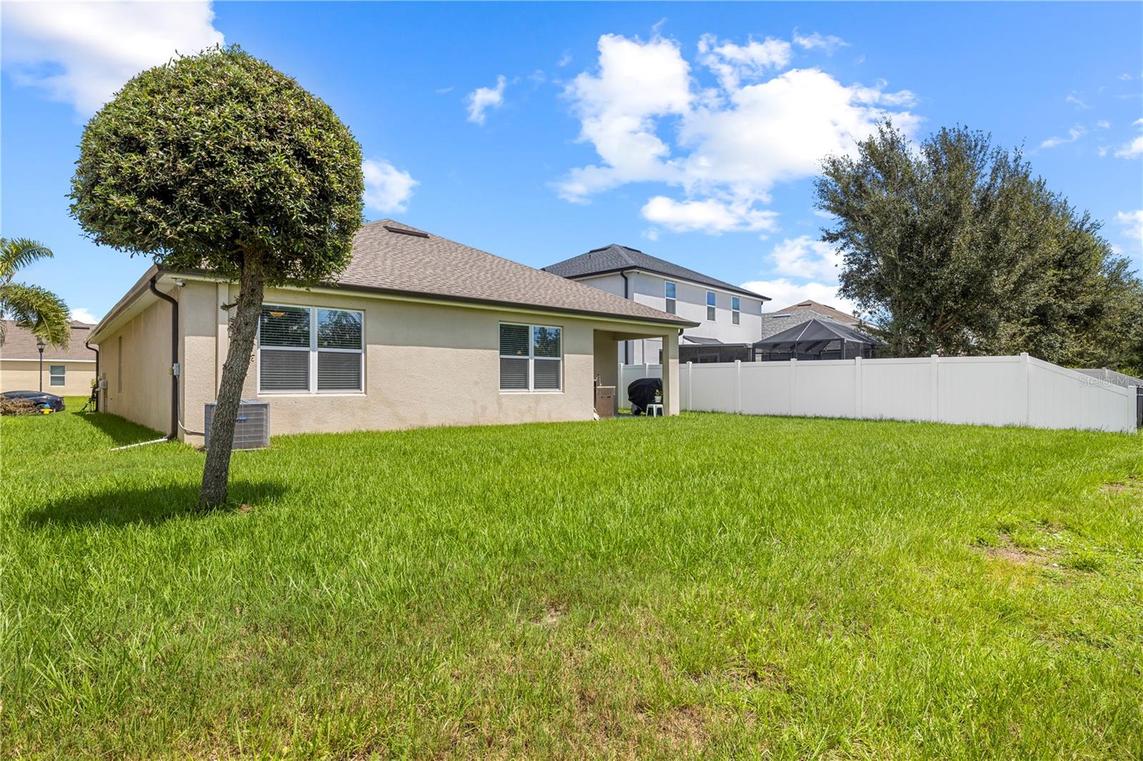 10527 PARK MEADOWBROOKE DR — photo 47