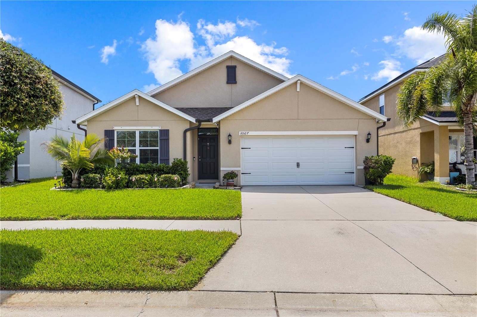 10527 PARK MEADOWBROOKE DR — photo 2