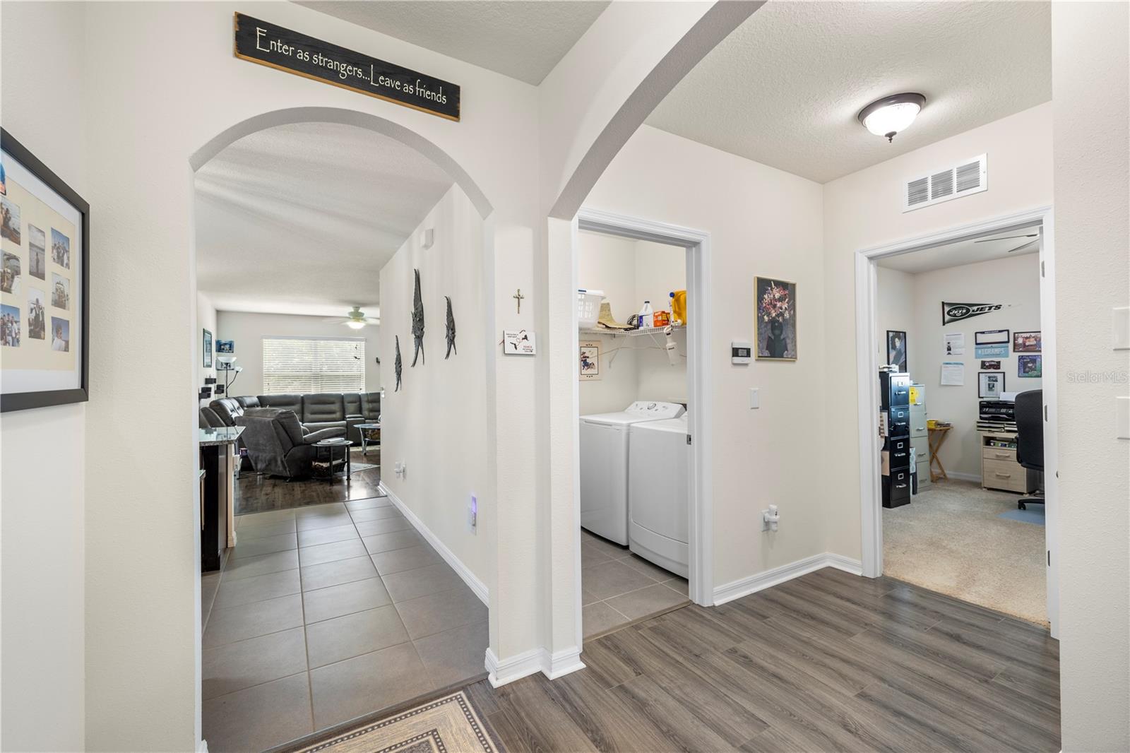 10527 PARK MEADOWBROOKE DR — photo 19