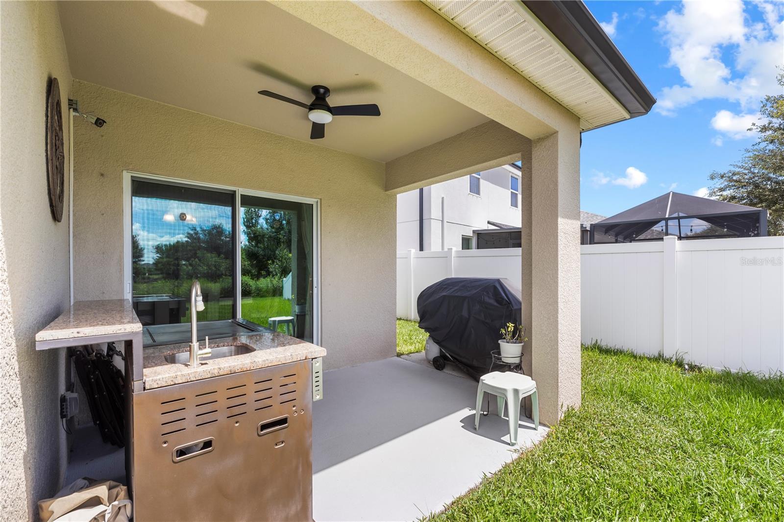 10527 PARK MEADOWBROOKE DR — photo 44