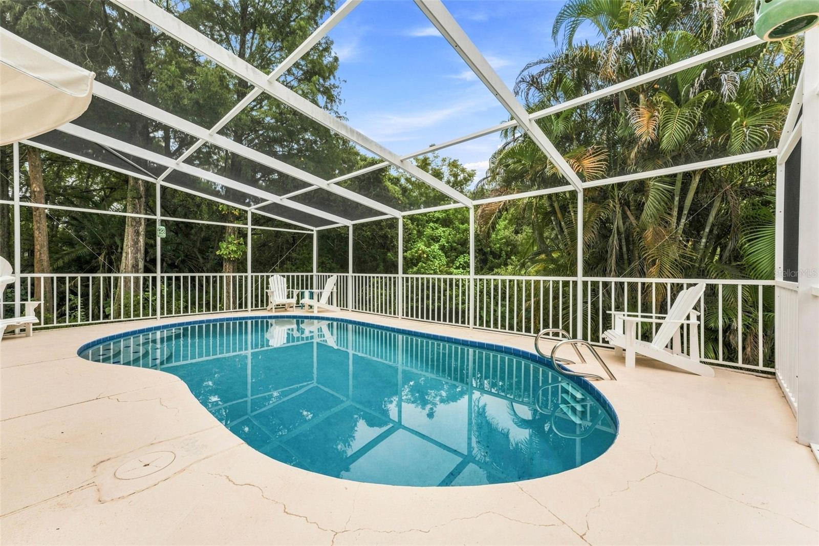 210 WOODLAND CT — photo 45