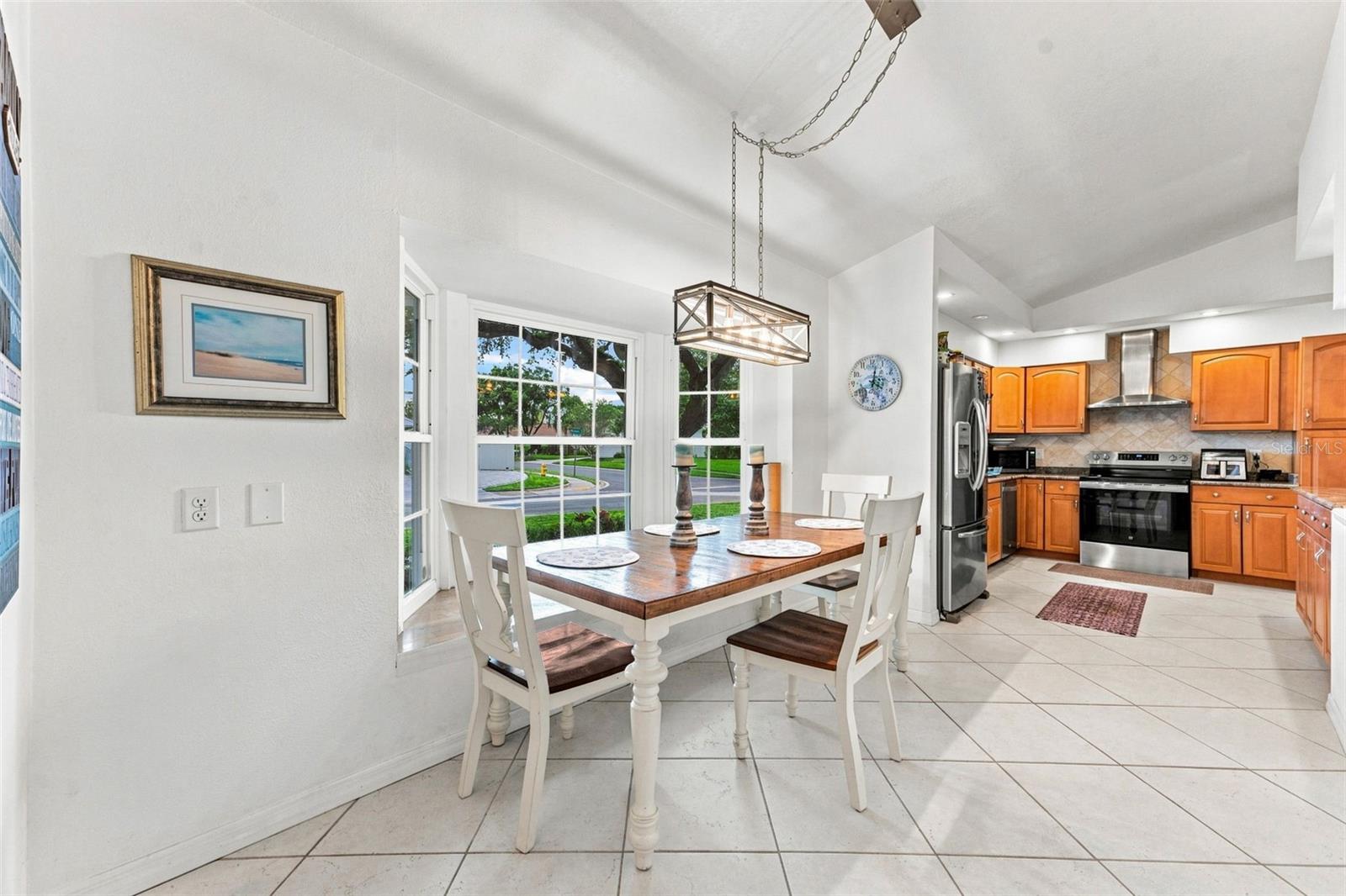 210 WOODLAND CT — photo 15