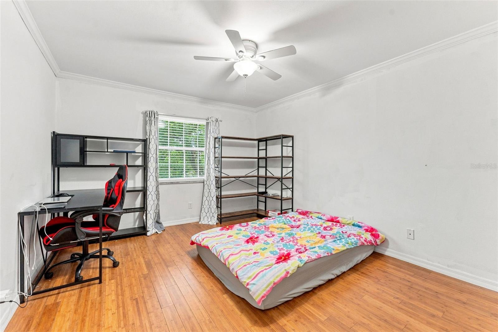 210 WOODLAND CT — photo 35