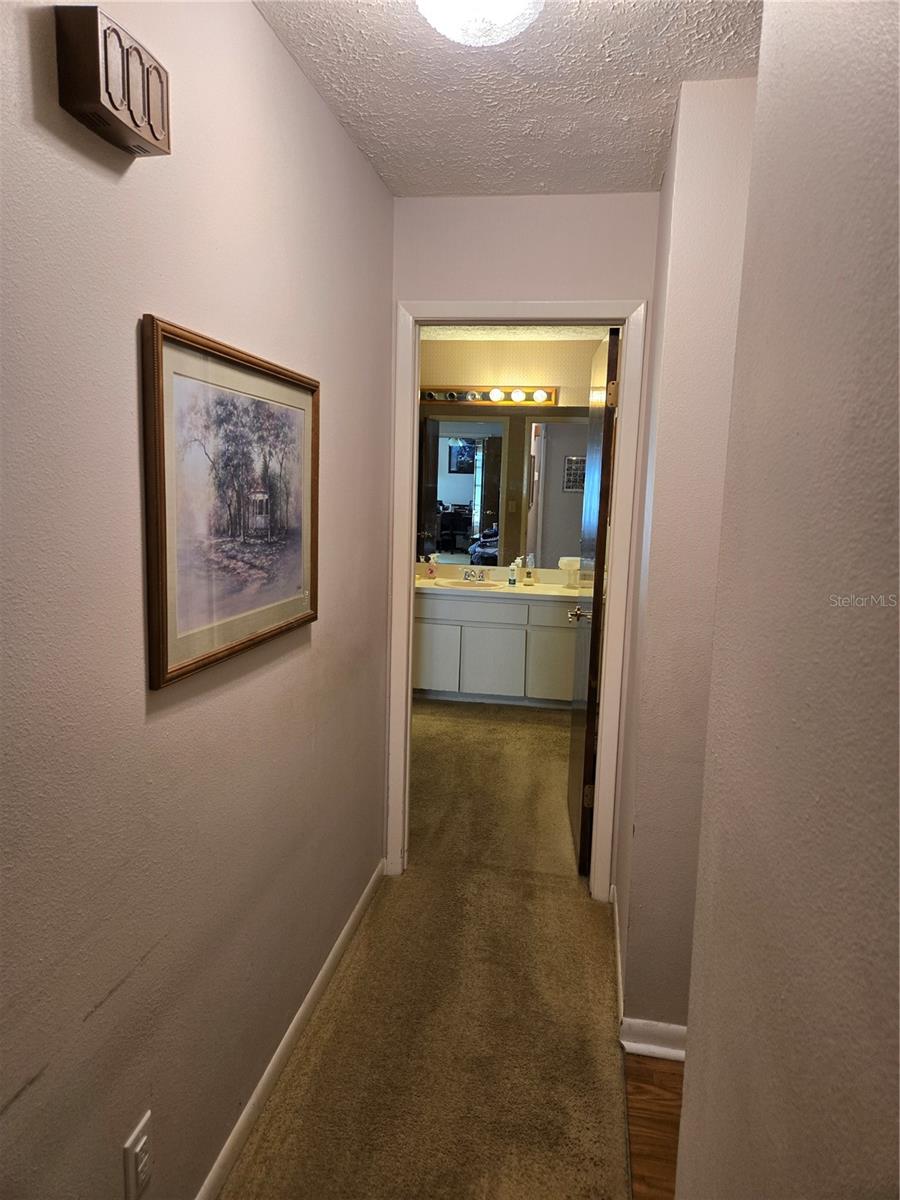 8008 LA SERENA DR — photo 11