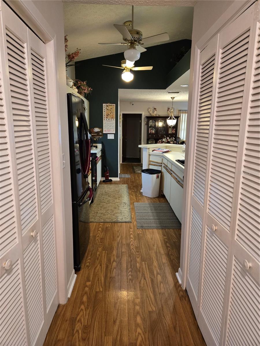 8008 LA SERENA DR — photo 10