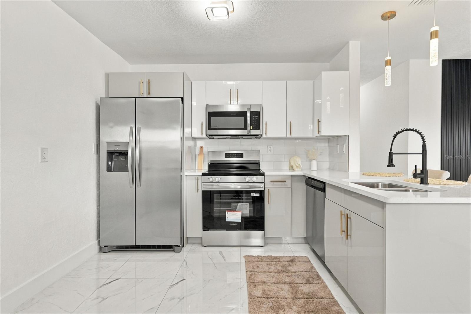 4415 BOOKER T DR — photo 13